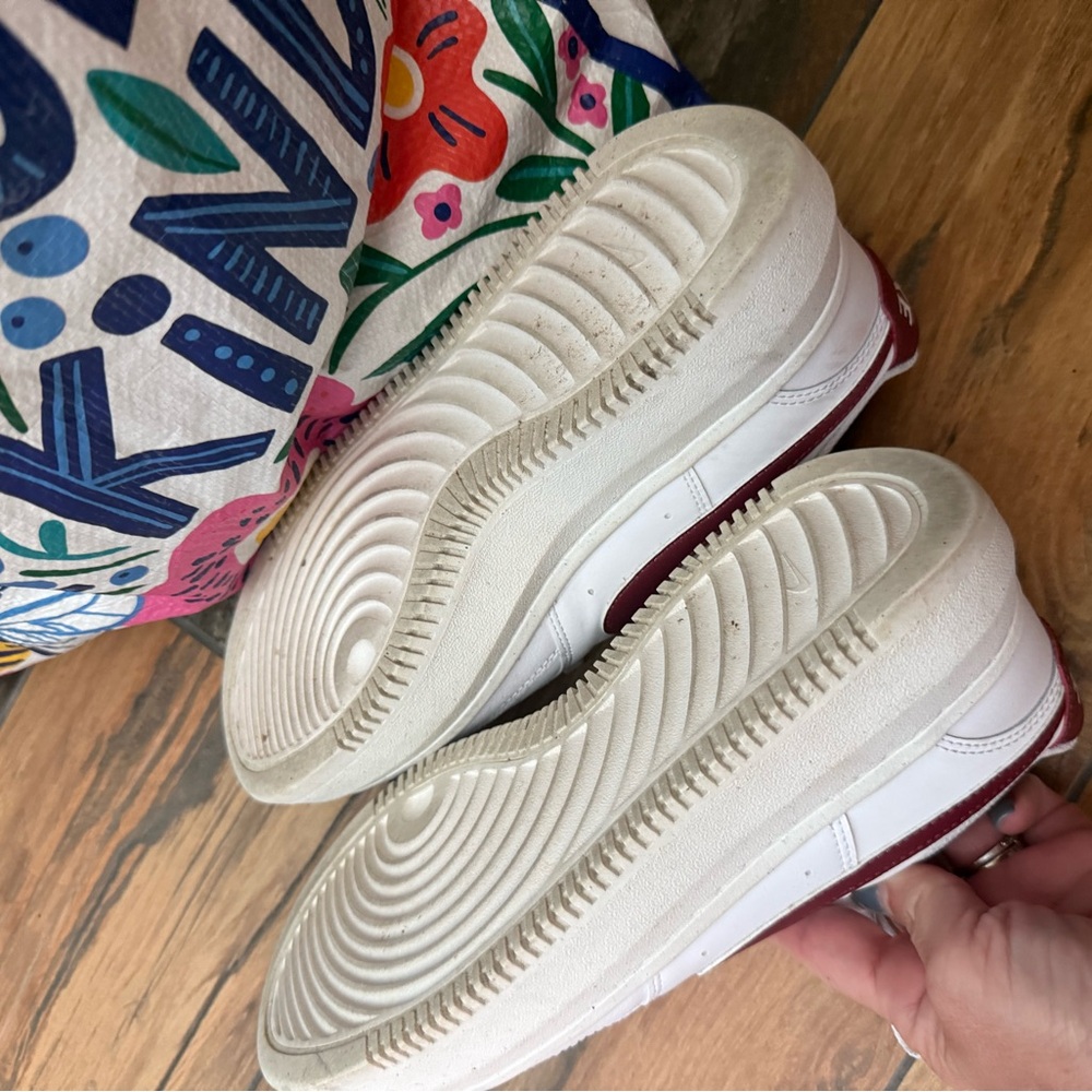 Nike White Leather Sneakers with Maroon Swoosh - Picture 5 of 5